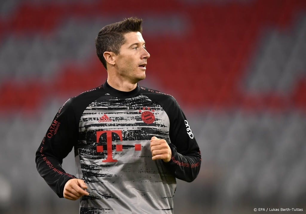 Bayern met Lewandowski en Martínez in Super Cup