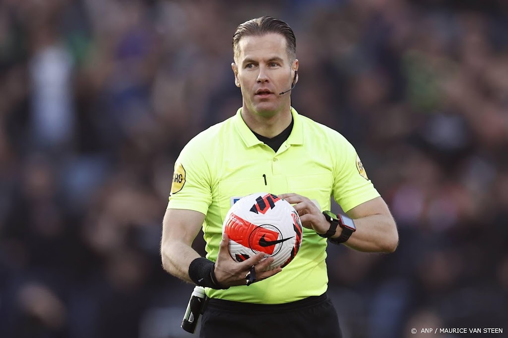 Makkelie fluit Engeland - Duitsland in Nations League
