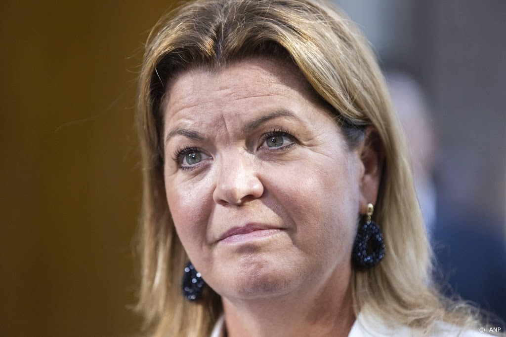 Minister Van der Wal: terecht dat bedreigers voor rechter komen