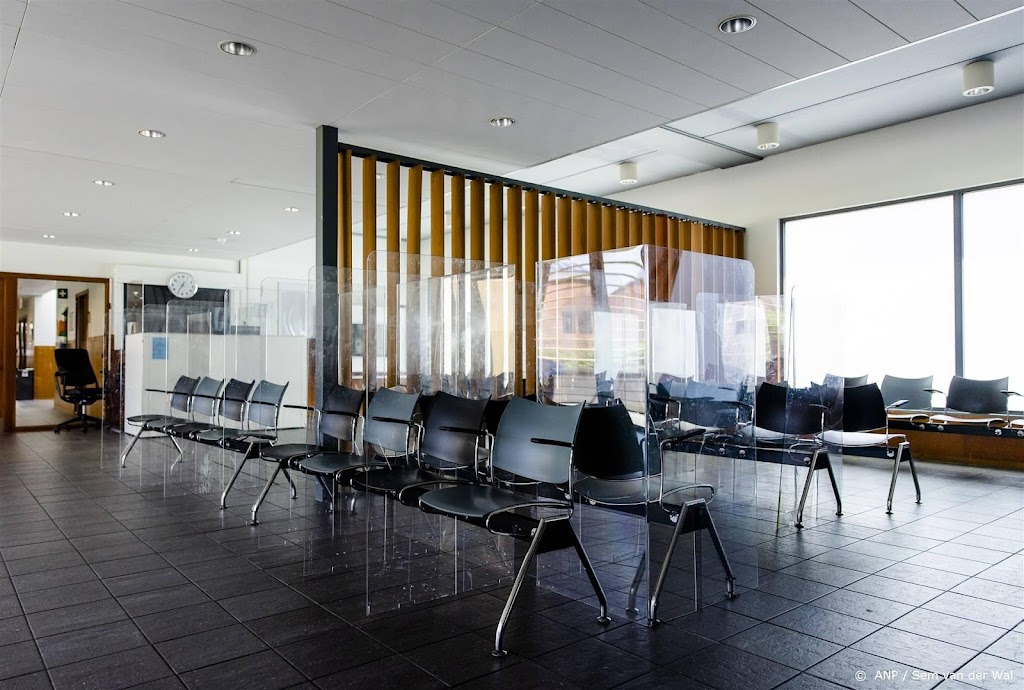 Deel asielzoekers Ter Apel sliep dit weekend op matras of stoel