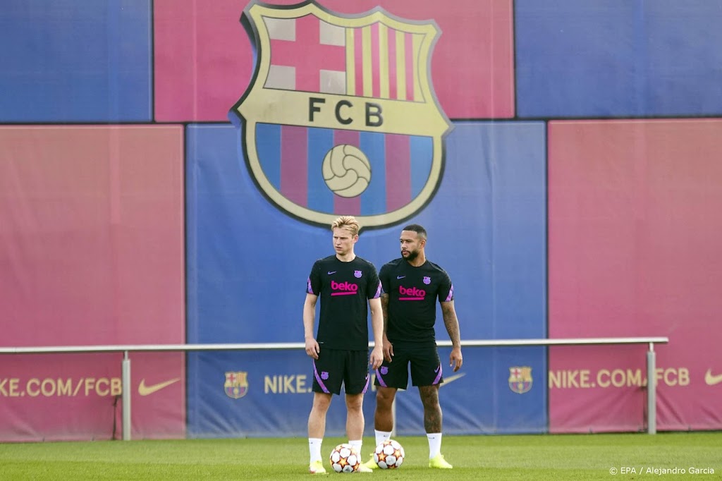 Barcelona wil met Frenkie de Jong en Depay volgende ronde halen