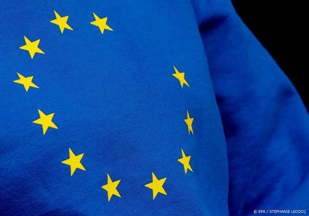 Bedrijvigheid economie eurozone krimpt iets minder sterk