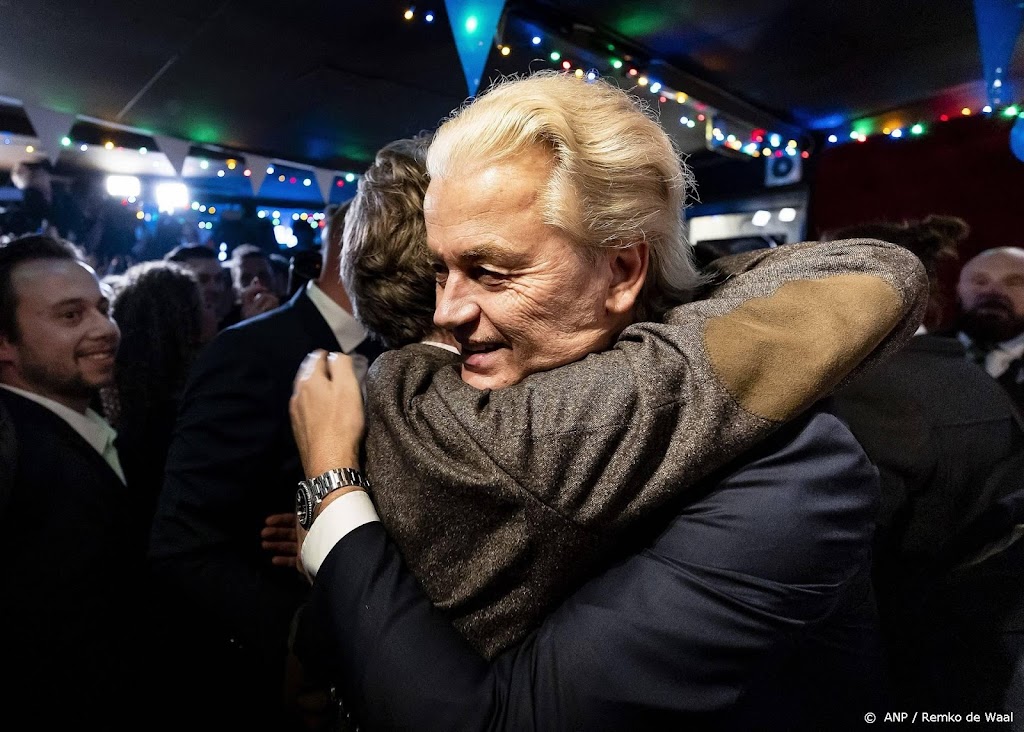 Kranten spreken van 'monsterzege' en 'overrompelende' winnaar PVV