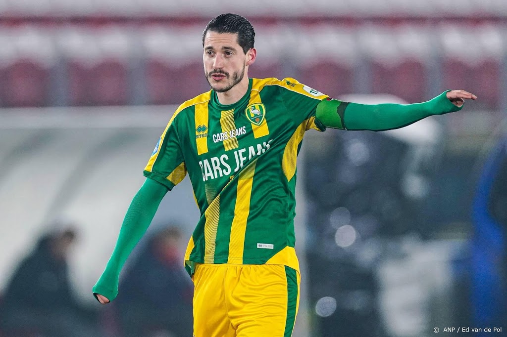 Nieuwkomer Vejinovic ziet het wel goed komen met ADO Den Haag