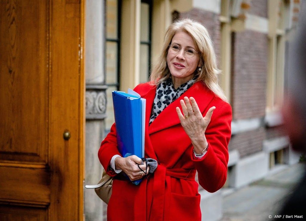 Keijzer roept vastgoedbedrijven op meer te doen voor winkeliers