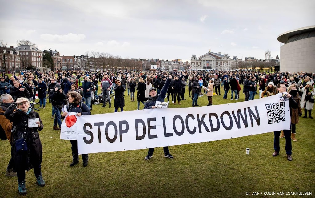 Demonstratie op Museumplein in Amsterdam wordt beëindigd