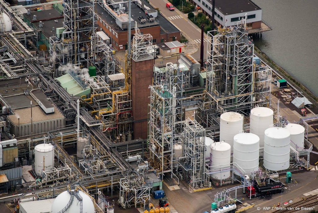 FNV begint rechtszaak tegen DuPont om blootstelling aan gifstof