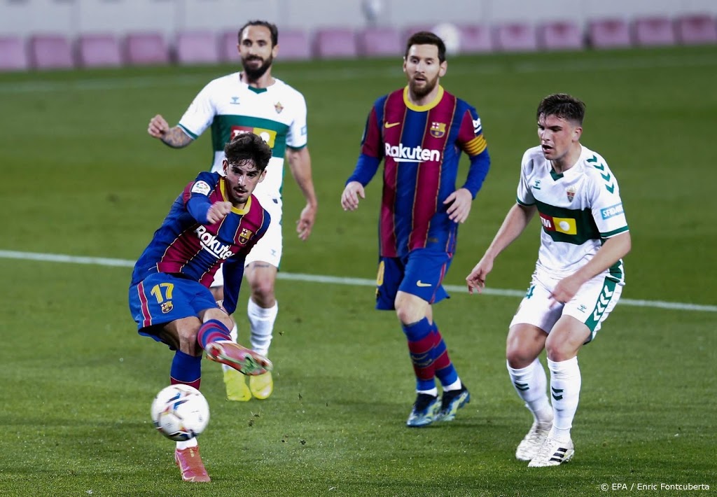 Barcelona na de rust ruim langs Elche CF