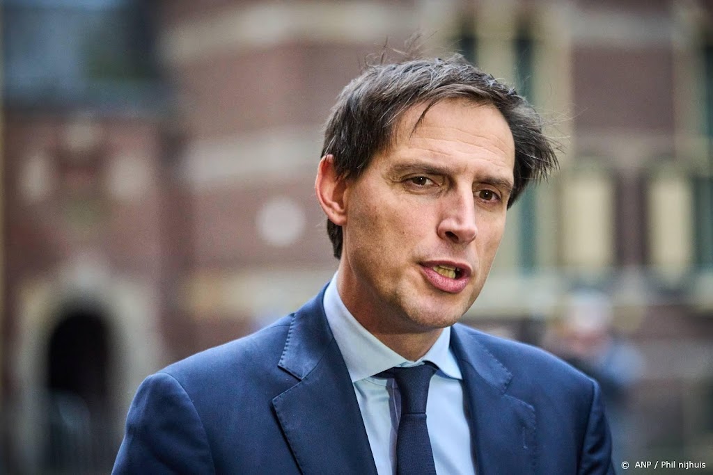 Hoekstra: Rusland zal zware prijs betalen voor invasie