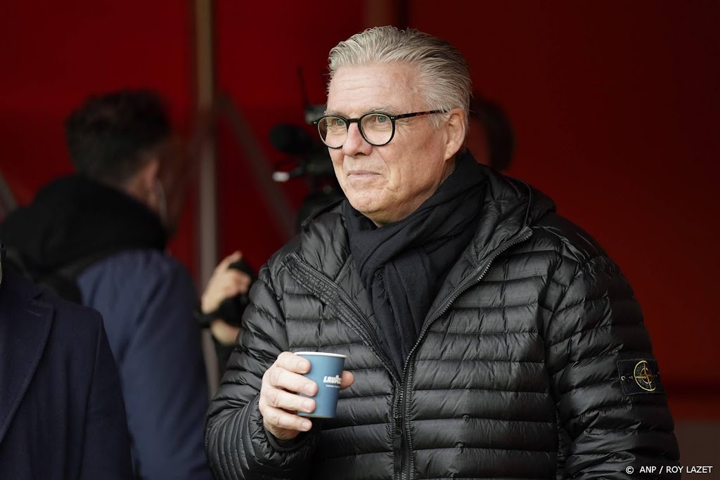 De Telegraaf: Molenaar doet aangifte tegen rvc-lid FC Volendam