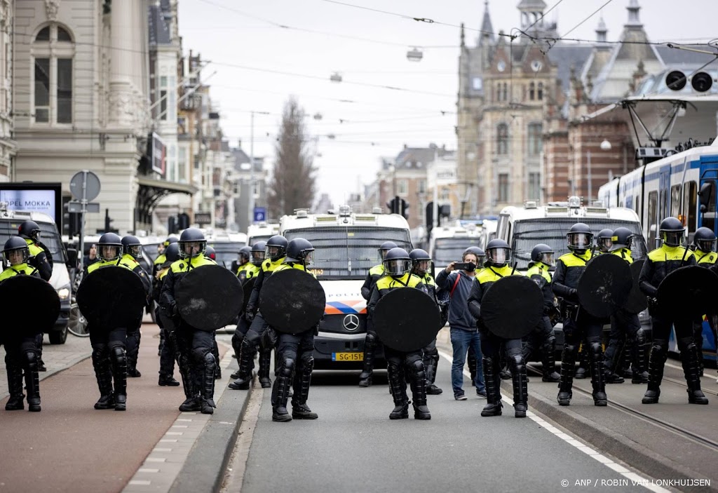 Politieoptredens Museumplein Amsterdam kostten 5,5 miljoen euro