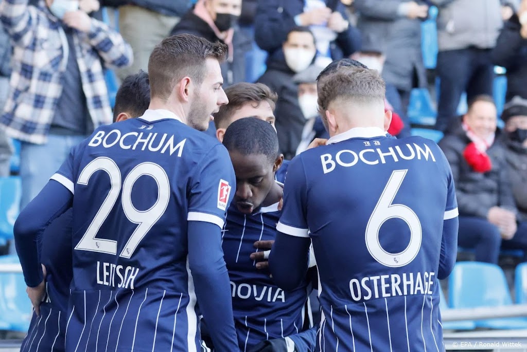 Duitse voetbalbond straft Bochum zwaar voor gooien van drinkbeker