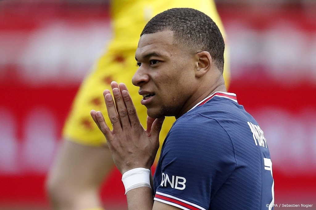 Mbappé mist vanwege infectie mogelijk interland van Frankrijk