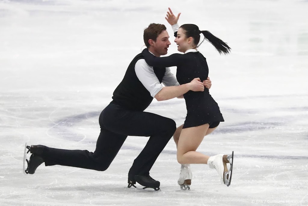Paarrijders Tsiba/Danilova negende op WK kunstrijden