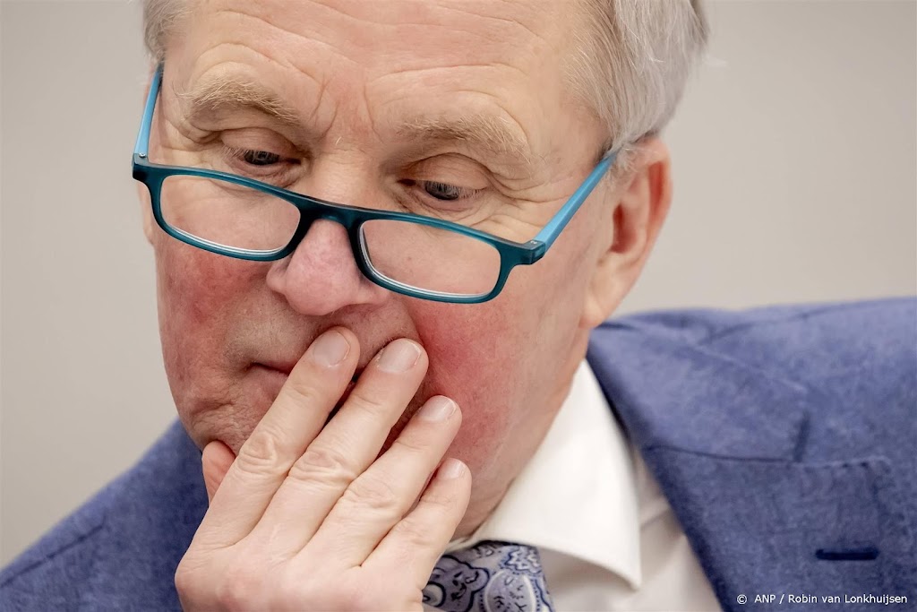 Van der Burg vertrouwt op steun beide Kamers voor spreidingswet