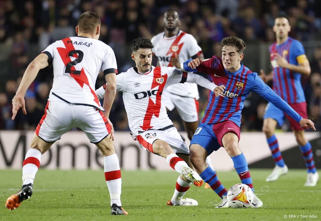 FC Barcelona verliest weer, Real heeft titel bijna binnen