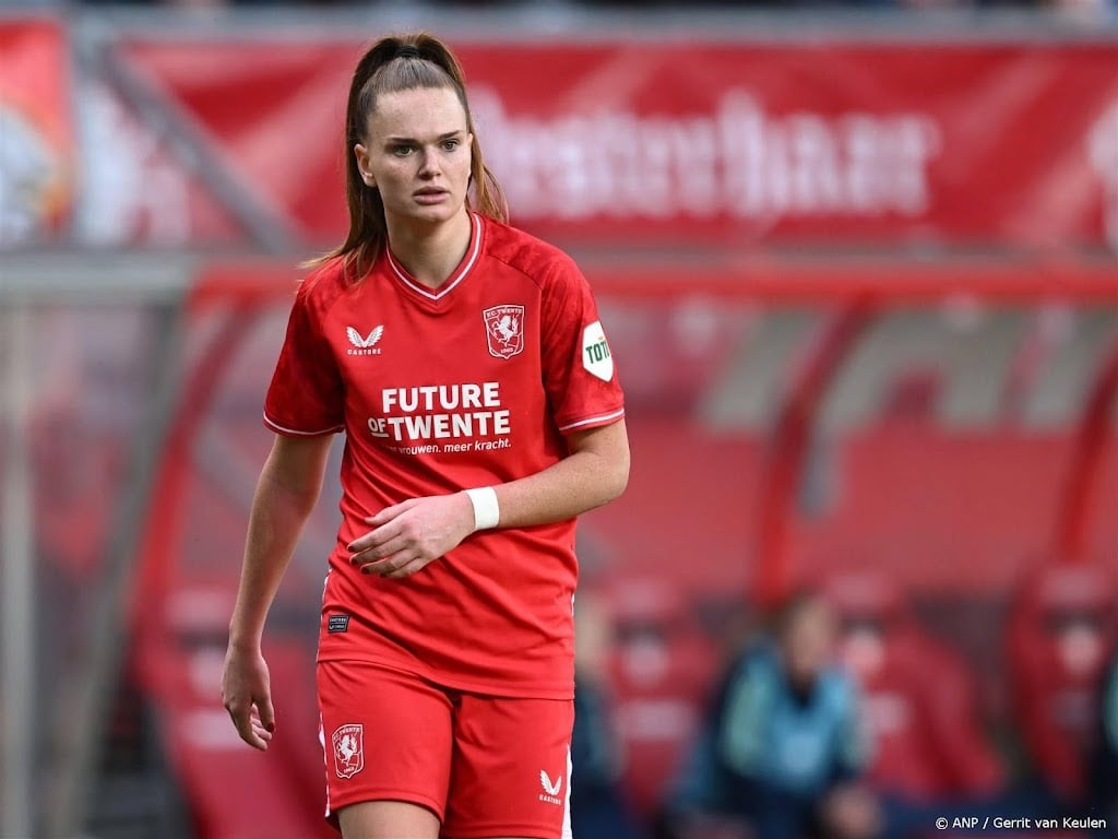 FC Twente lang zonder aanvalster Rijsbergen door knieblessure