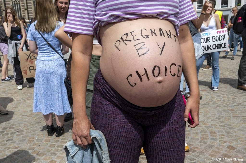 Burgerinitiatief aan Kamer: schrap abortus uit strafrecht