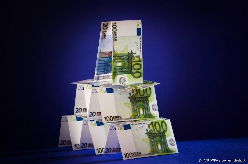 Europese Commissie wil particuliere belegger op weg helpen