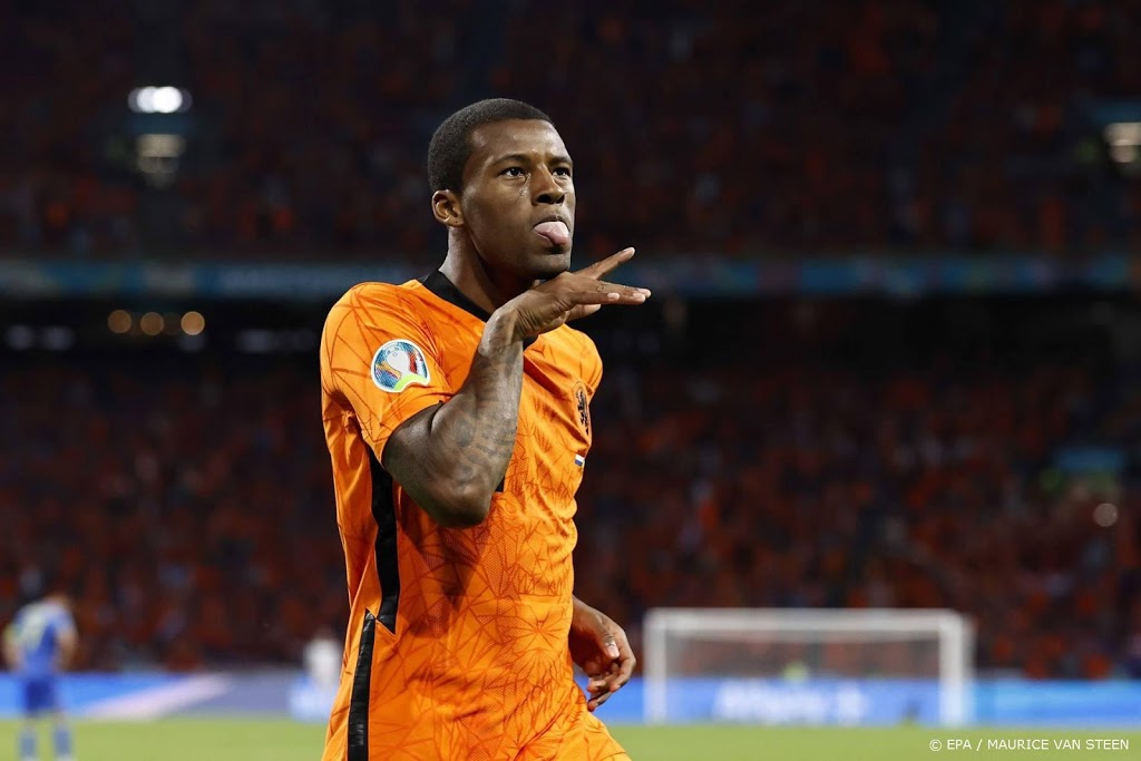 Wijnaldum hoopt dat hij op EK nog lang als Van Dijk kan juichen