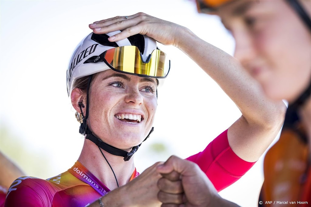 Vollering voor het eerst Nederlands kampioene wielrennen
