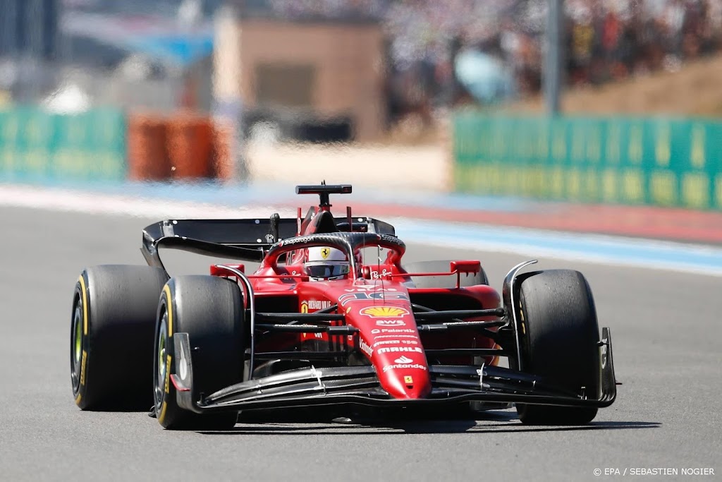 Ferrari-coureur Leclerc valt uit in GP Frankrijk door crash