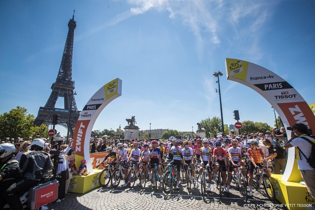 Wiebes wint eerste rit Tour de France Femmes