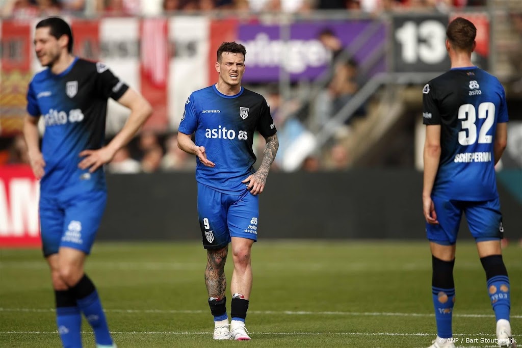 Heracles is spits Hornkamp enkele maanden kwijt met knieblessure