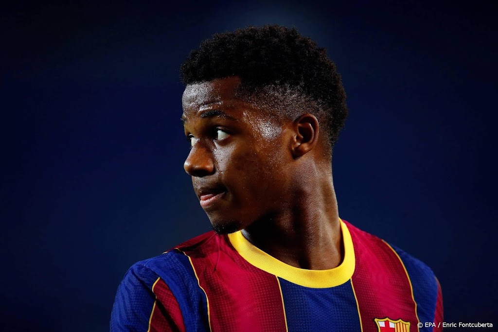 Voetballer Ansu Fati hervat groepstraining bij Barcelona