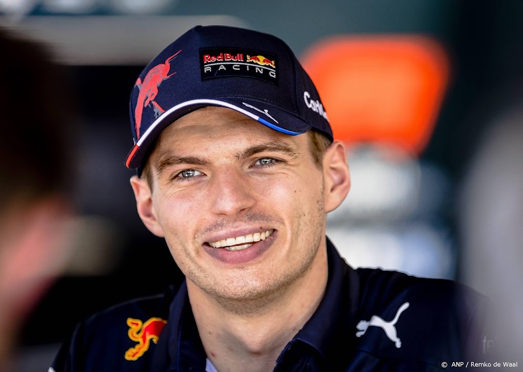 Het kriebelt bij Verstappen: ik wil er weer tegenaan