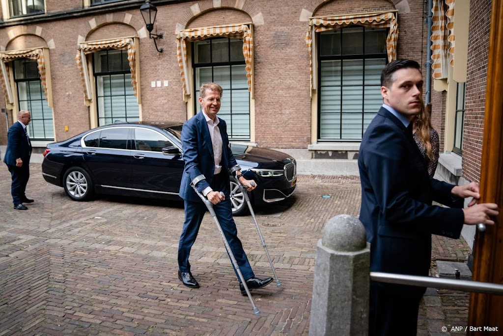 Dekker: schuldsaneringsregeling moet toegankelijker worden
