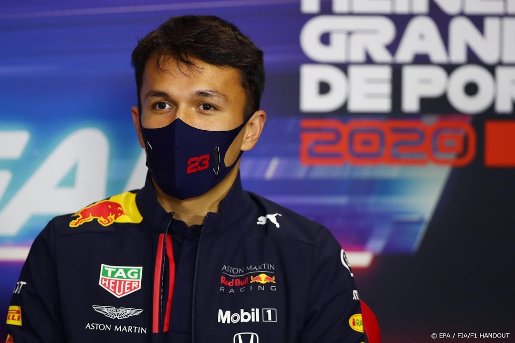 Albon moet zich komende GP's bewijzen bij Red Bull