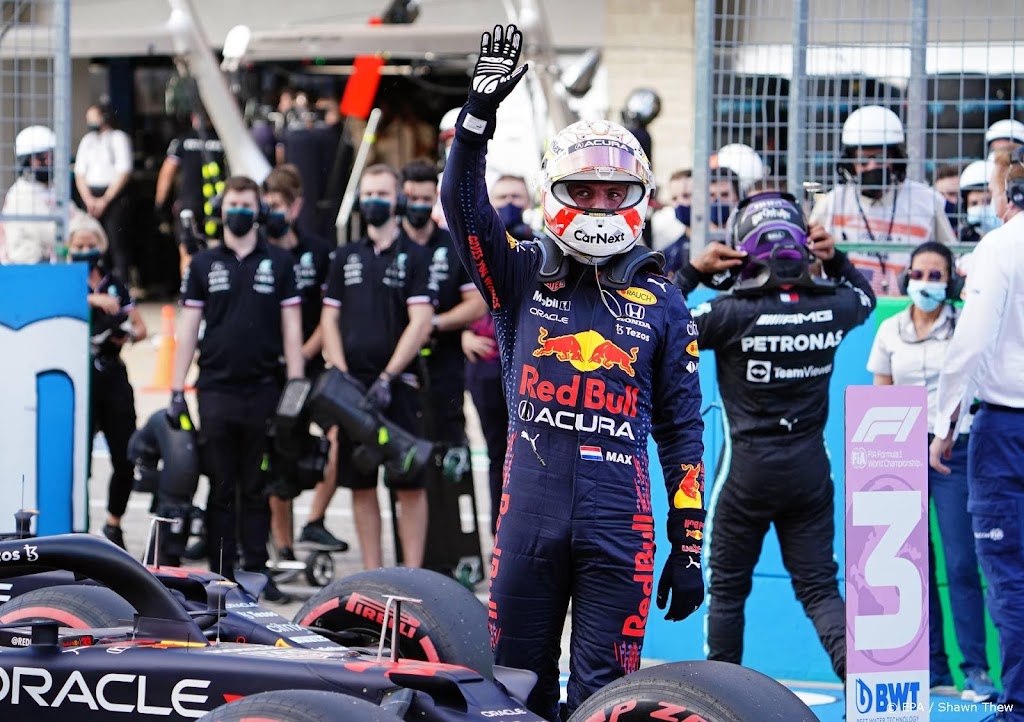 Verstappen blijft Hamilton voor in Texas en verstevigt leiding WK