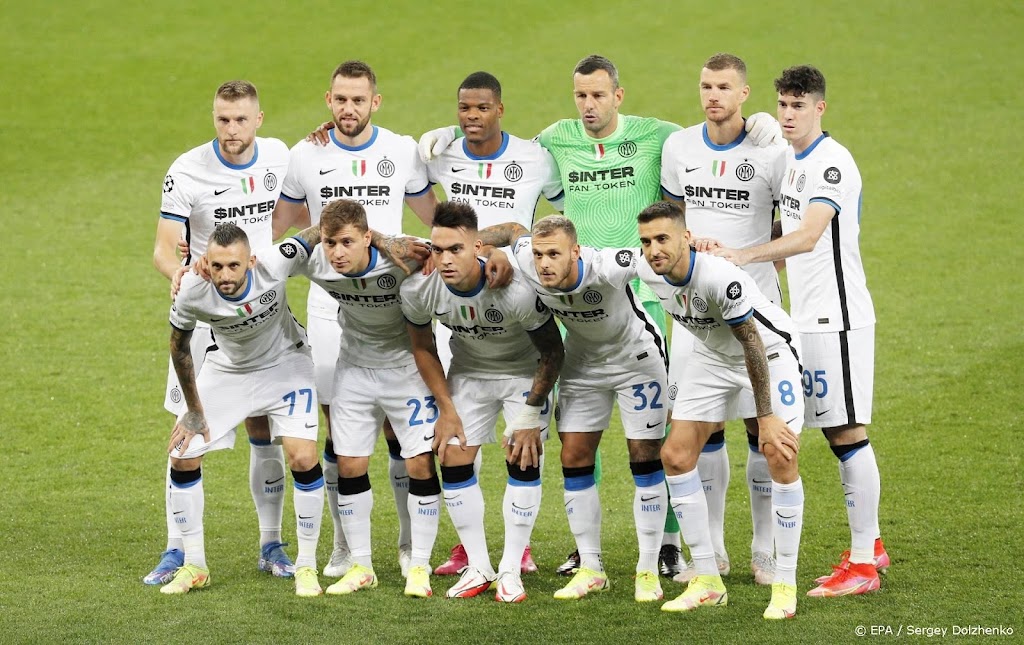 Inter verspeelt zege op Juventus na overtreding Dumfries