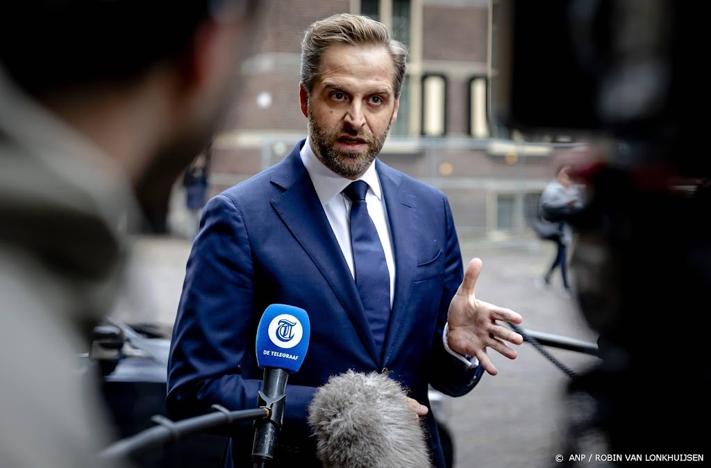Mannen veroordeeld voor bedreigen Rutte en De Jonge