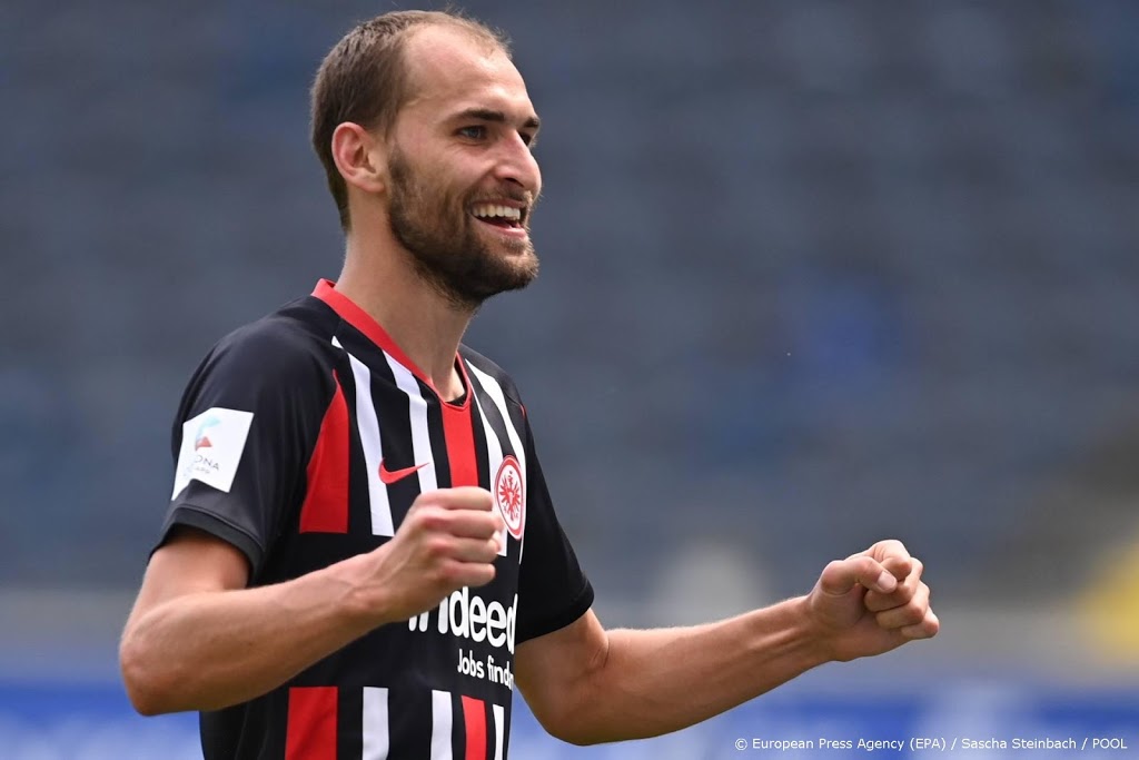 Spits Dost van Frankfurt naar Club Brugge