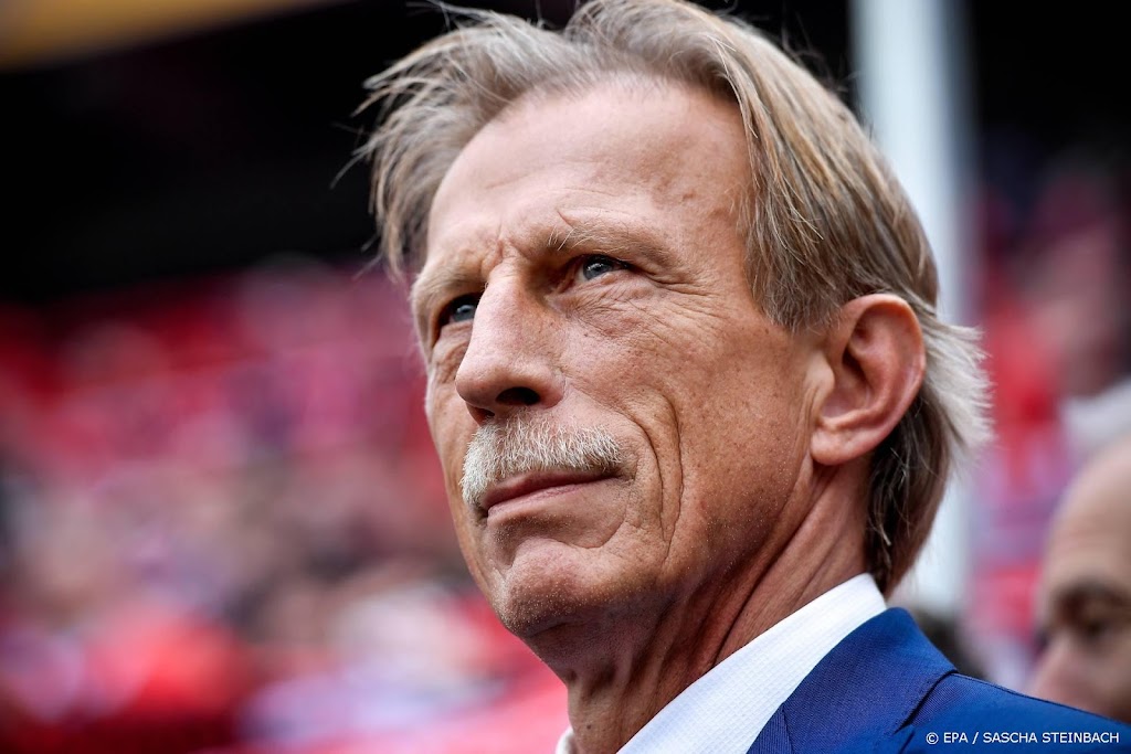 Zieke voetbaltrainer Daum zegt op de goede weg te zijn
