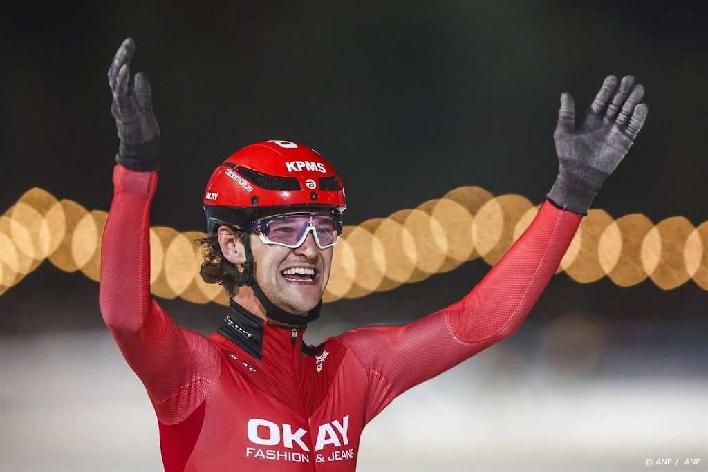 Marathonschaatser Janissen wint op Weissensee