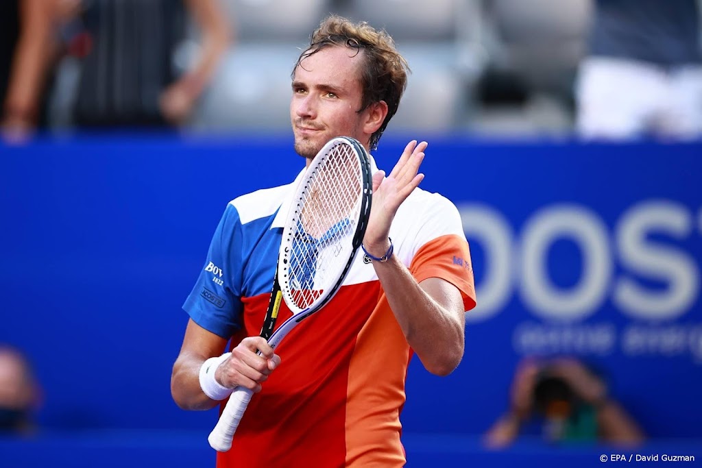 Tennisser Medvedev relativeert mijlpaal na uitbreken oorlog