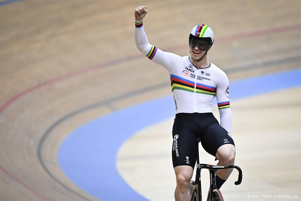 Baanrenner Lavreysen wint keirin bij Nations Cup in Jakarta