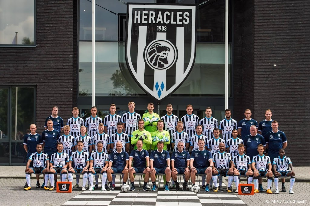 Voetballer Leemhuis vertrekt bij Heracles Almelo