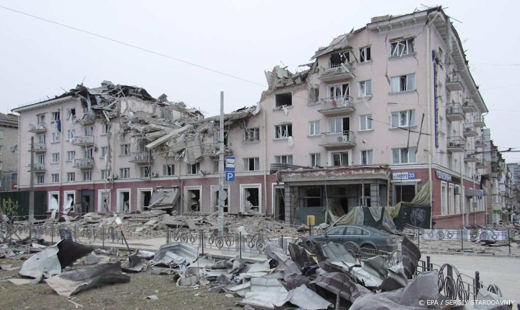 Oekraïense stad Tsjernihiv omsingeld door Russische troepen