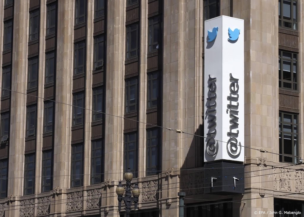 Reuters: Twitter met Teslabaas Elon Musk om tafel over bod
