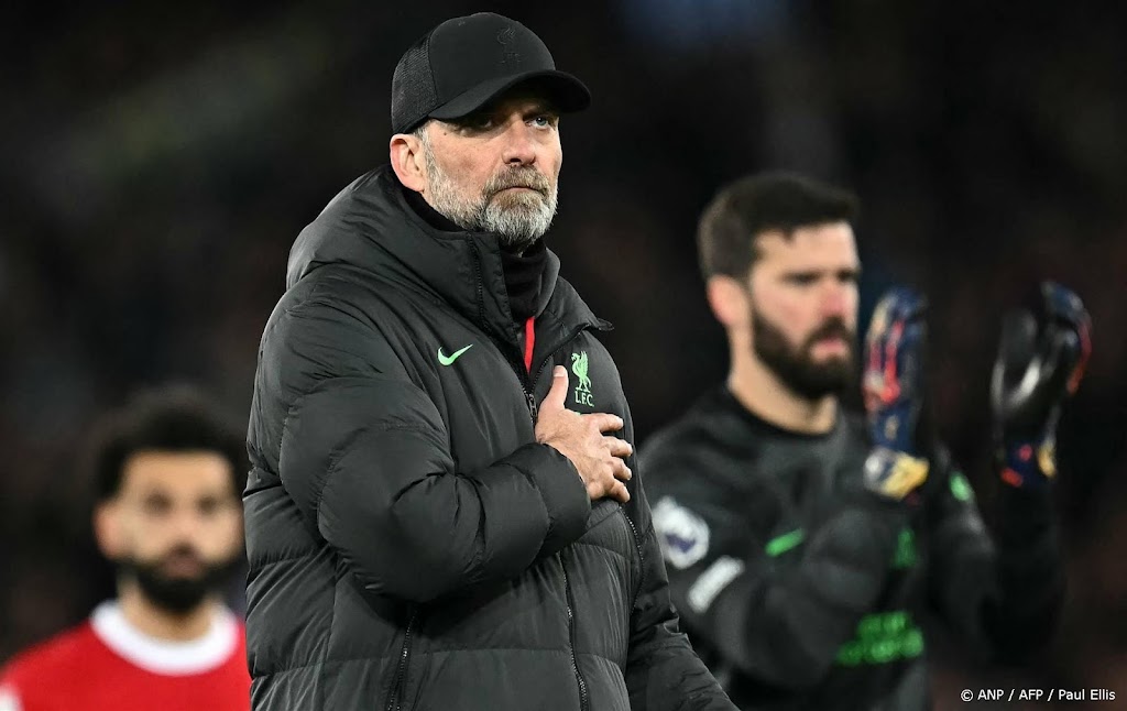 Liverpool-trainer Klopp zegt sorry tegen fans na verlies in derby