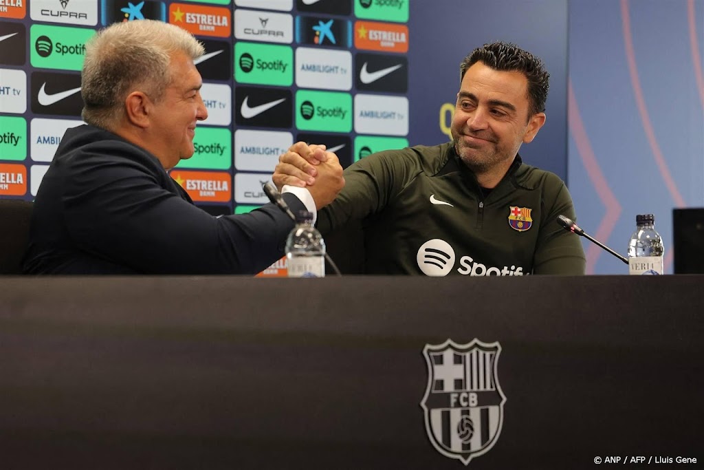 FC Barcelona bevestigt langer aanblijven 'ambitieuze' coach Xavi