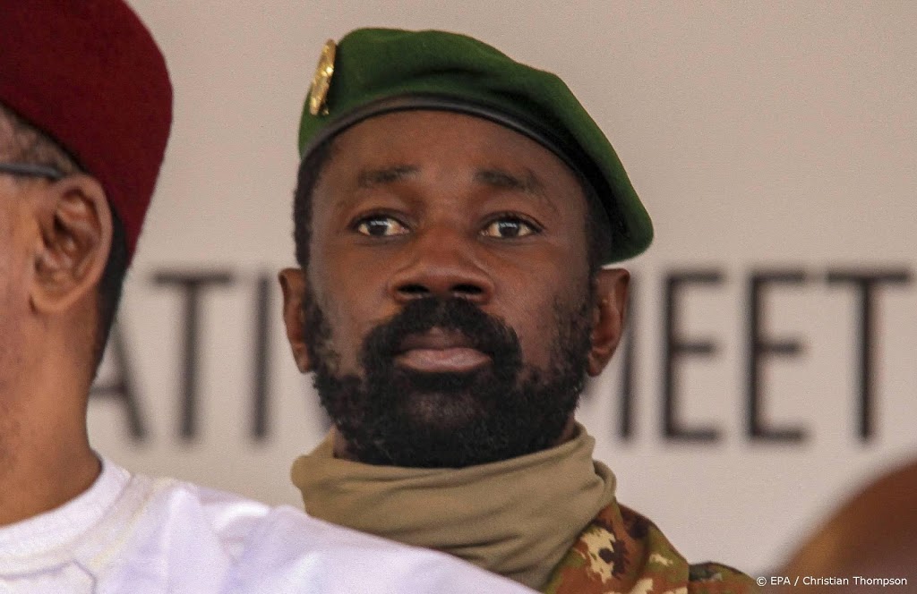 Coupleider en vicepresident Mali zet president en premier af