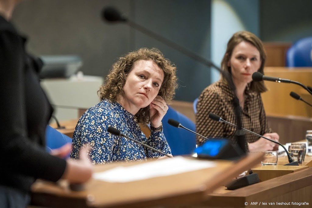 Noodgreep om steun Kamer te vergaren voor bindend referendum