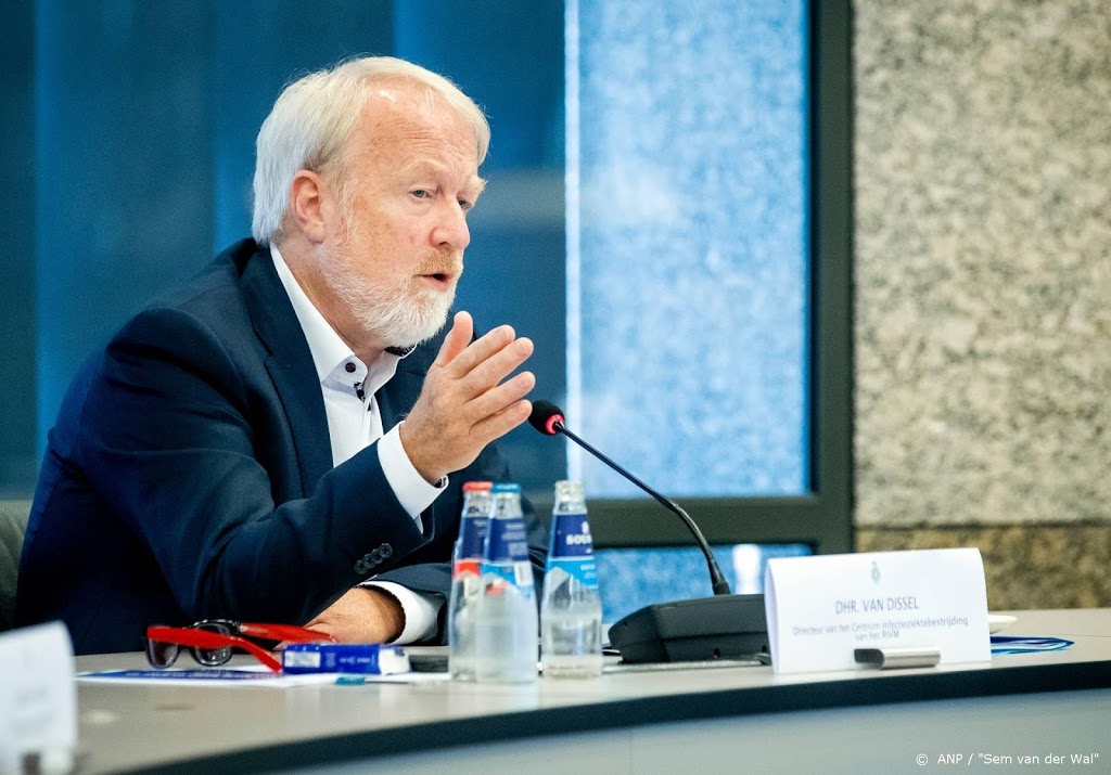 RIVM gaat coronacijfers elke week melden