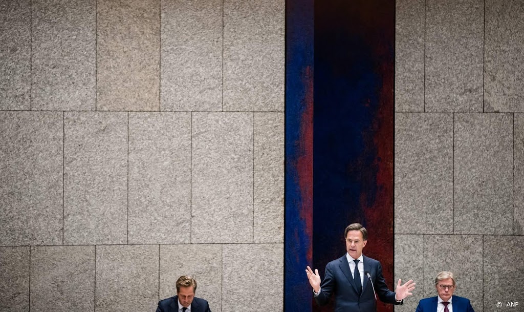 Rutte: schreeuwen in stadions is echt een probleem