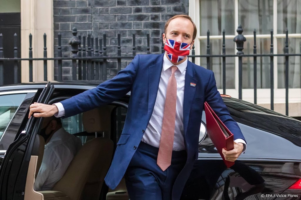 Britse minister Hancock onder vuur over affaire en baan vriendin